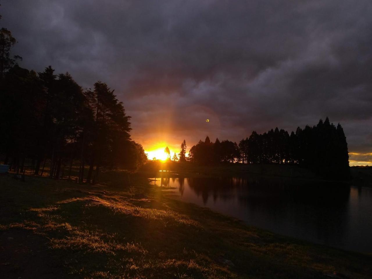 Pousada Recanto Do Lago Камбара Экстерьер фото